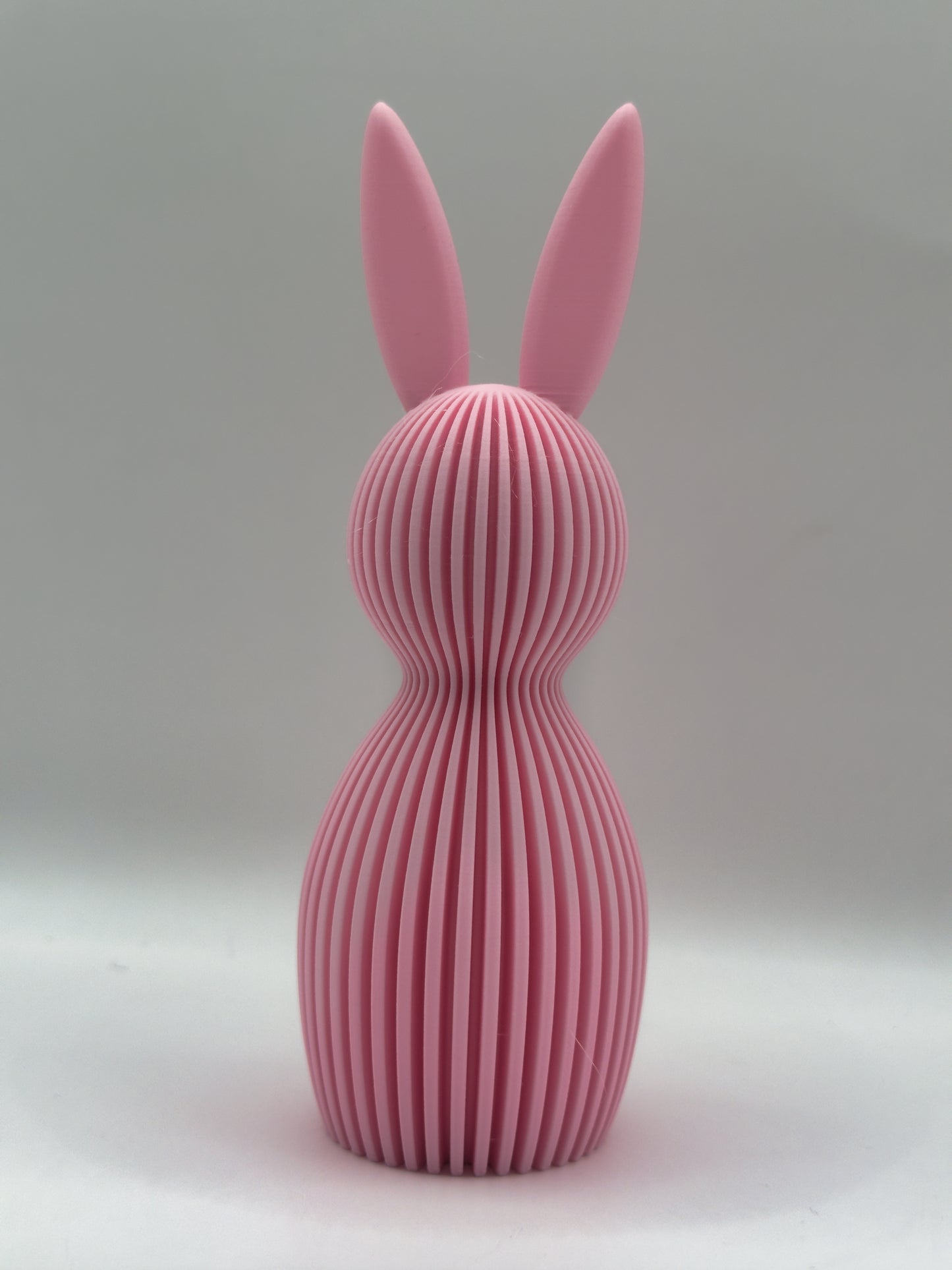 Figurine lapin moderne